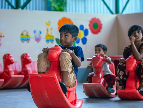 Kinderen spelen in het ziekenhuis van AZG